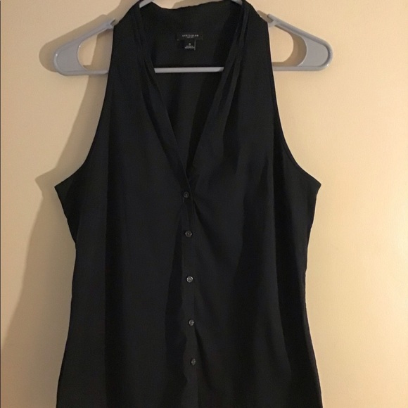 Ann Taylor Tops - ANN TAYLOR EXPOSED SHOULDER BUTTON FRONT TOP IN BLACK